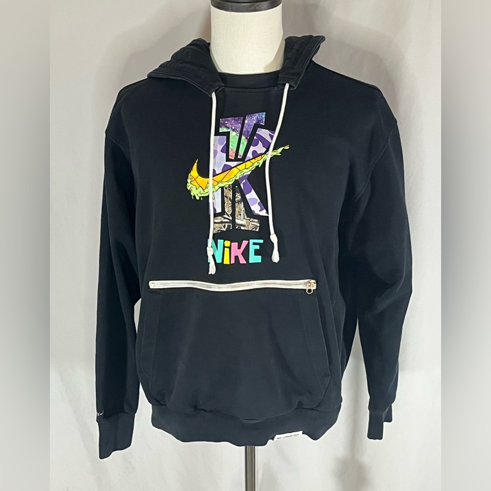 Nike Standard Issue Kyrie Irving SpongeBob Dri-Fit Hoodie